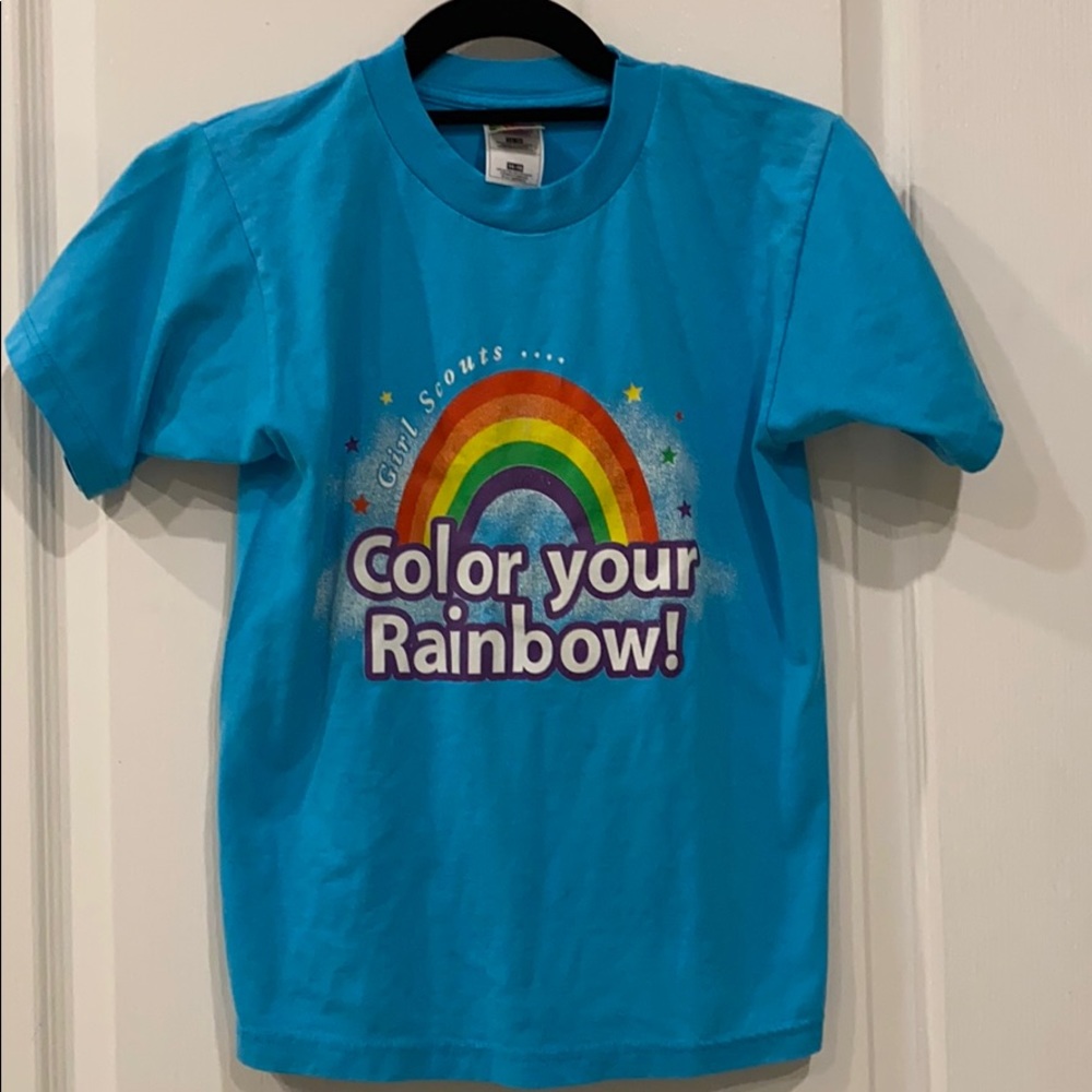 VINTAGE FRUIT OF THE LOOM GIRL SCOUTS COLOR YOUR RAINBOW! SHIRT👕🌈 💙👚🩵⭐️🌟💫